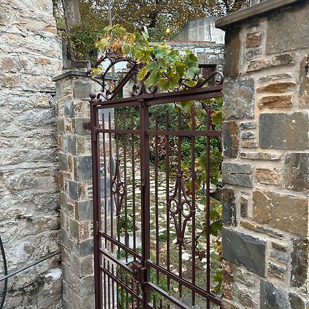 Νόνη Apartment Mileai Bagian luar foto
